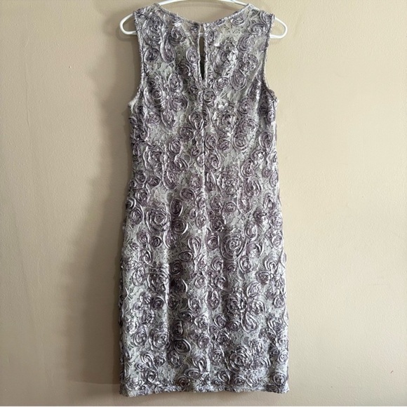 Onyx Sleeveless Sheath Silver Grey Dress w Textured Rosettes & Lace - Picture 5 of 10